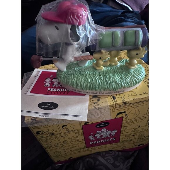 Hallmark Peanuts Gallery Snoopy & Friends Figurine "On The Course" Limited Ed - Picture 6 of 7